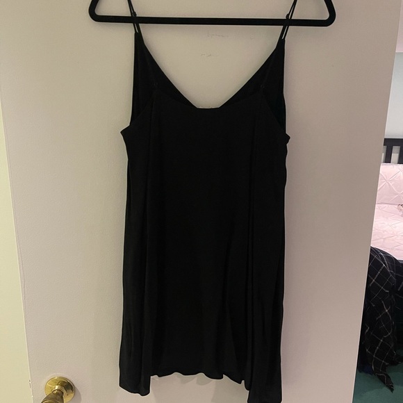 Wilfred Free Black Slip Dress - Picture 5 of 5